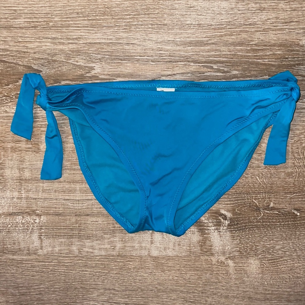 Full coverage bikini bottoms